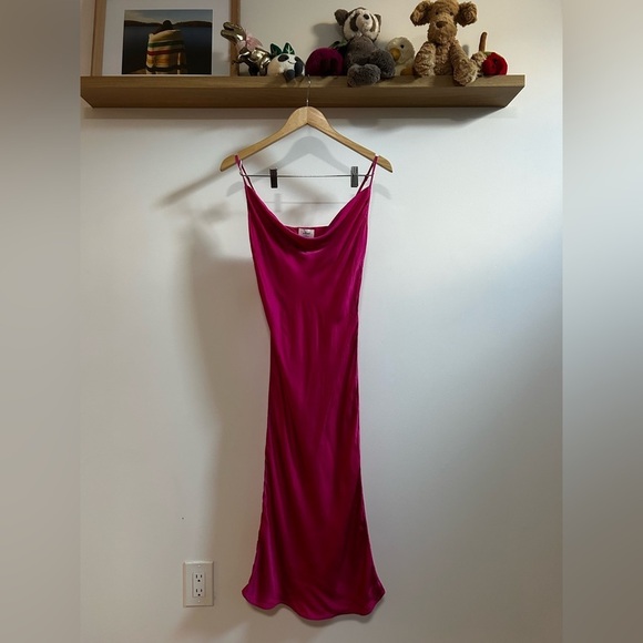Wilfred Dresses & Skirts - Wilfred “ Fushia Slip Dress” size small